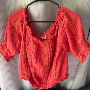 American eagle coral lace top! Medium